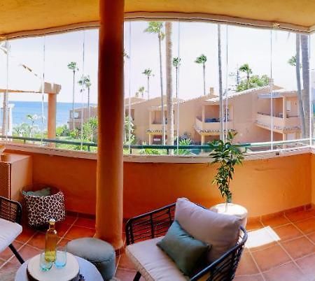 Ikram Front Beach Bermuda Beach Appartement Estepona Buitenkant foto