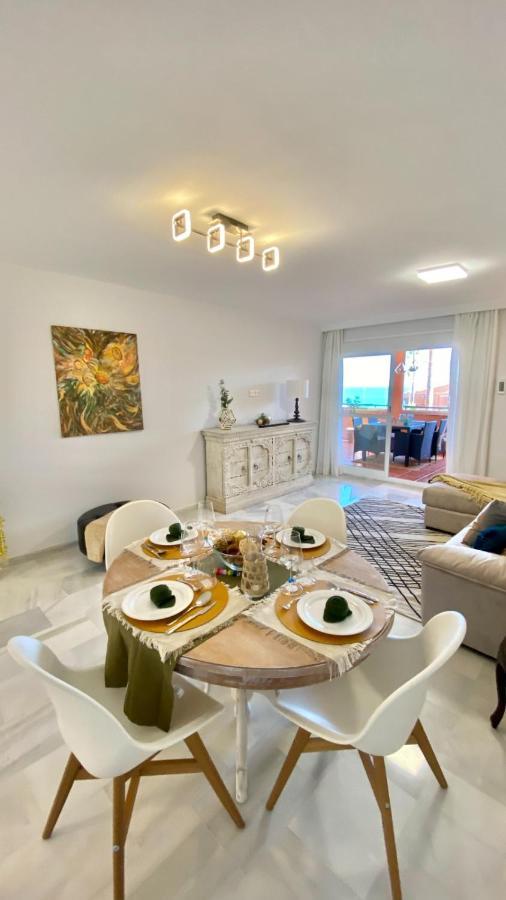 Ikram Front Beach Bermuda Beach Appartement Estepona Buitenkant foto