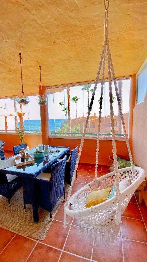 Ikram Front Beach Bermuda Beach Appartement Estepona Buitenkant foto